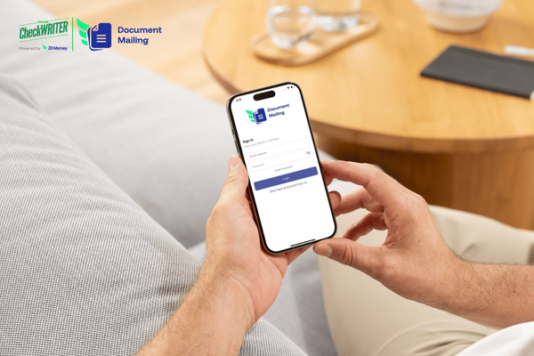 The Future of Mail is Here: 4 Reasons to Mail Documents Online with a Mobile App