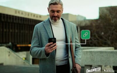 Collecting Project Milestones Without Delays: The Payment Link Strategy