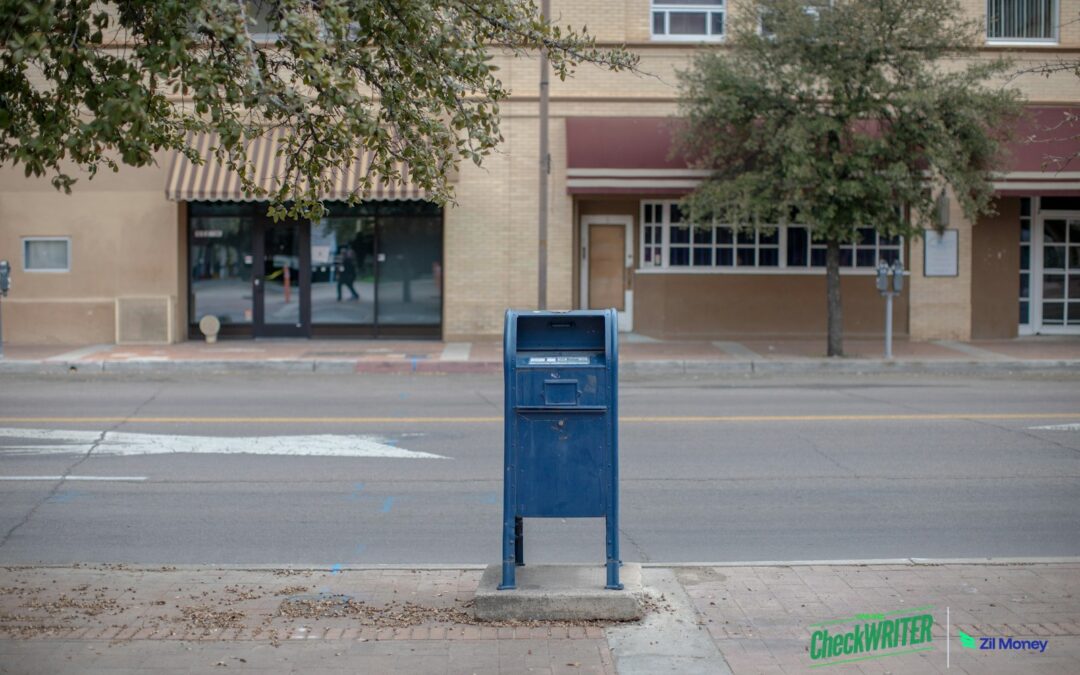 5 Reasons Online Check Mailing Services for Companies Beat the Post Office Every Time