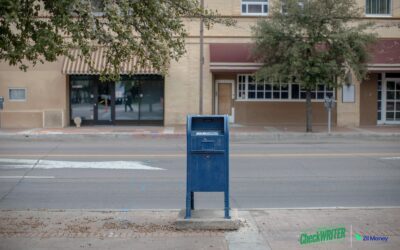 5 Reasons Online Check Mailing Services for Companies Beat the Post Office Every Time
